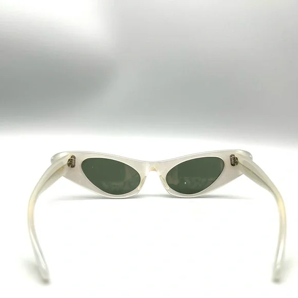 Ray-Ban Marcellina Cat Eye Sunglasses True Vintage Bausch & Lomb White